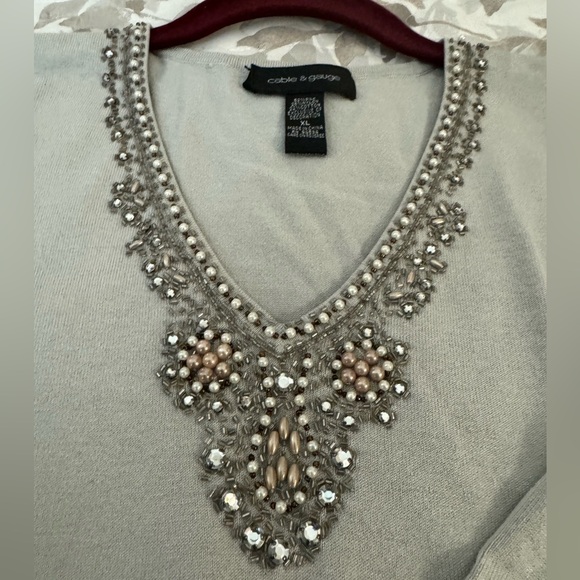Pearl & Rhinestone Embellished Top in Gray by “Cable & Gauge” - Size XL - Picture 3 of 6